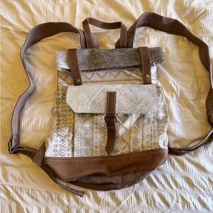 Boho Myra bag backpack brown and Cream geometric